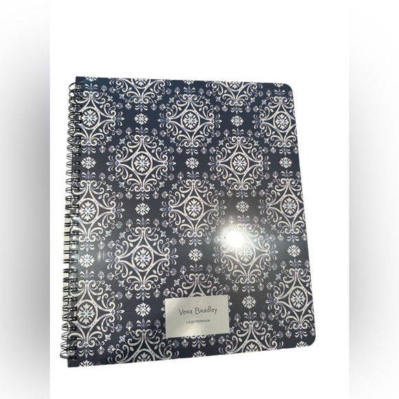 Vera Bradley Notebook and Pen Set in Steel Blue Medallion - Picture 2 of 6